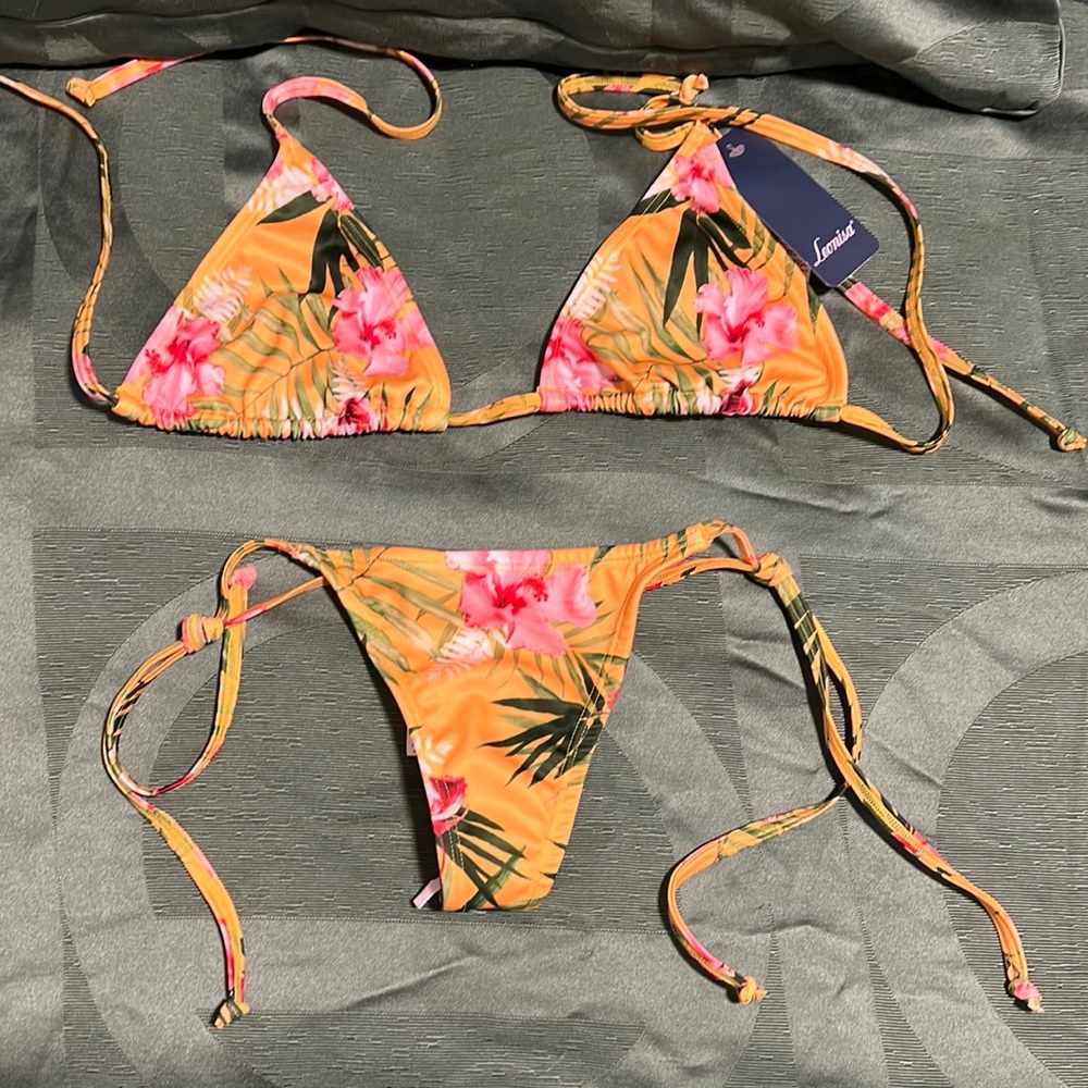 Leonisa Bikini